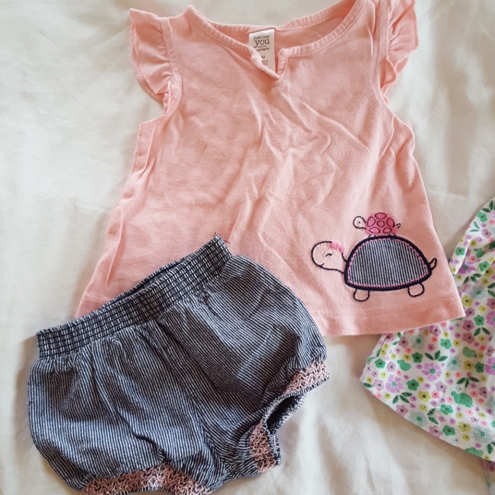 Cute Outfits sz 9M - Picture 2 of 5